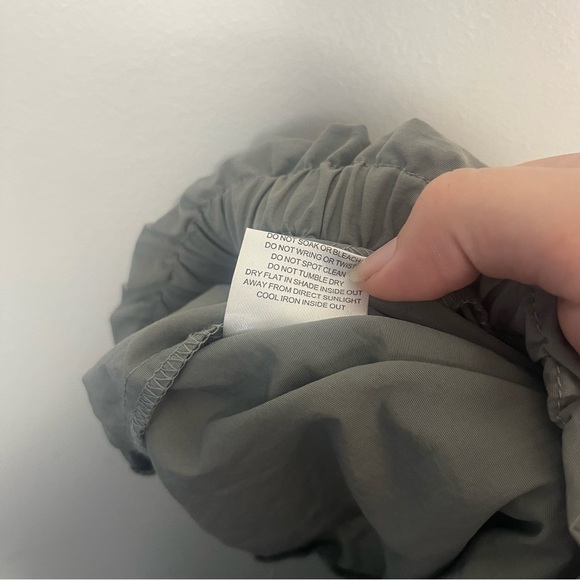 WHITE FOX BOUTIQUE Never Blend In Pants Charcoal size small - Picture 8 of 8